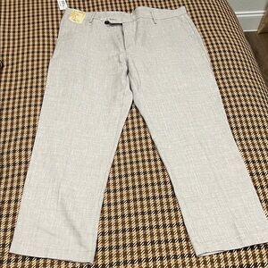 NWT Roundtree and Yorke Caribbean Men's Tan Dress Pants
